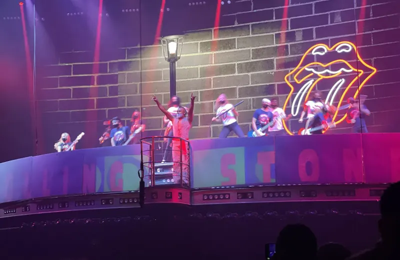 Coco Bongo Nightlife Guide: Which Ticket to Choose